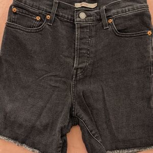 Levi's Wedgie Shorts - Size 28